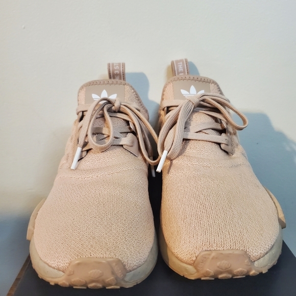 Womens Adidas NMD_R1 Shoes Ash Pearl Size 8 - Picture 8 of 16